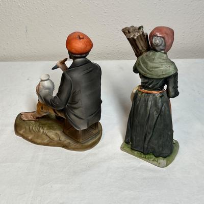 Lot 431 Lefton Figurines