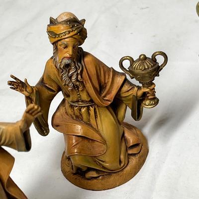 Lot 440 Nativity set
