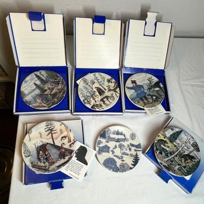 Lot 442 Collectors plates