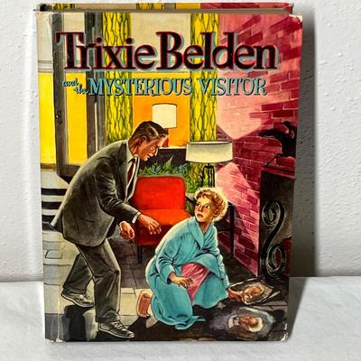 Lot 456 Trixie Belden book