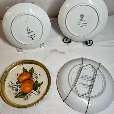 Lot 462 Collector's Plates
