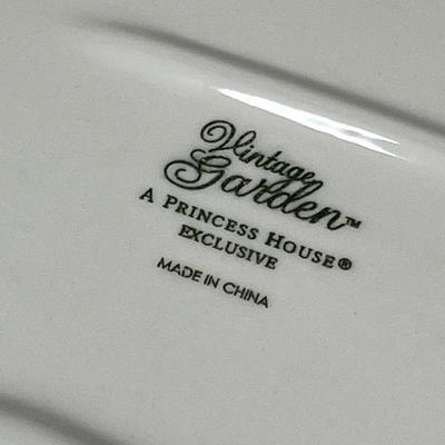 Lot 463 Princess House box