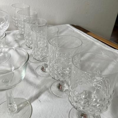 Lot 474 Crystal stemware