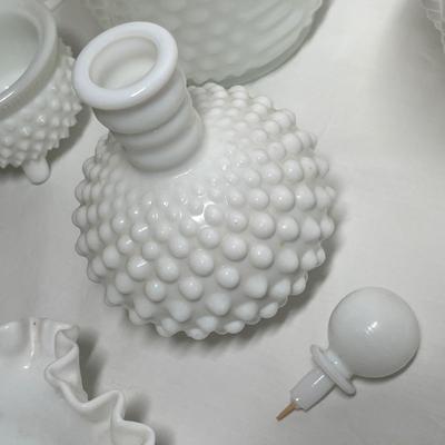 Lot 476 Hobnail Milk Glass
