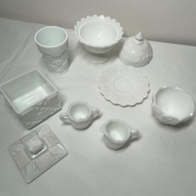 Lot 477 Westmoreland Milk Glass