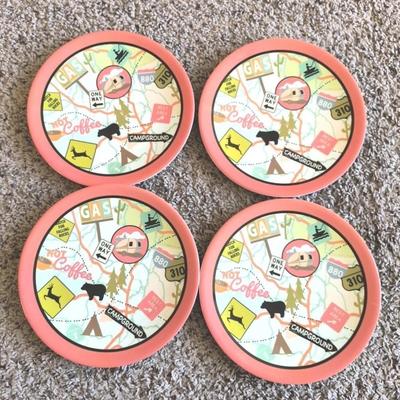 Melamine plates, 4