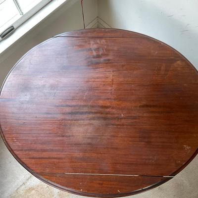 M267 Antique Centertable/Hall Table