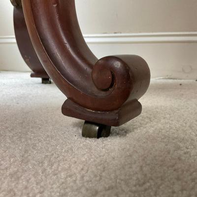 M267 Antique Centertable/Hall Table