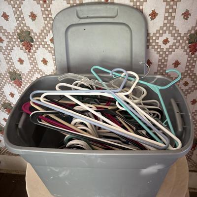 Small Tote of Hangers