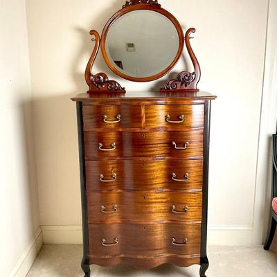 M273 Mahogany Chest of Drawers Georgian Style With Mirror