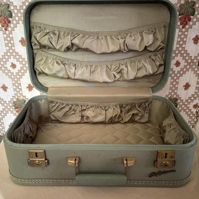Vintage Lady Suitcase