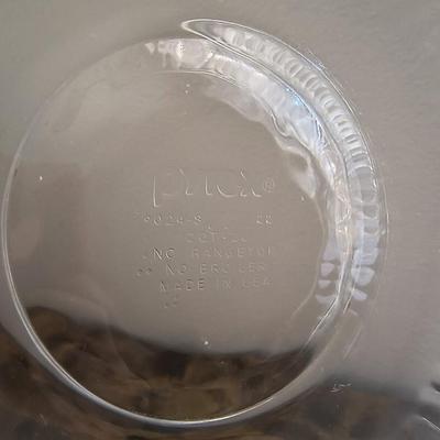 Pyrex pie plate