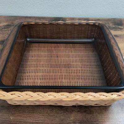 Vintage Baking dish with basket