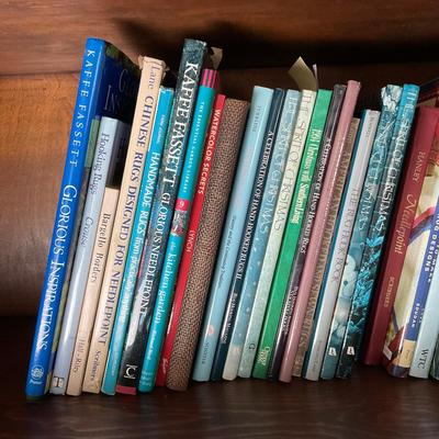 M285 Upholstery & Needlepoint/Sewing Books