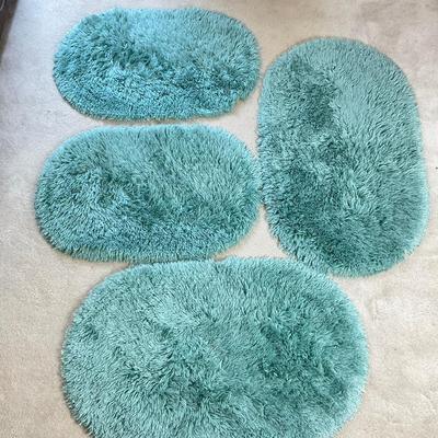 M286 Teal Set of Four Originales Bathroom Matts By Regal