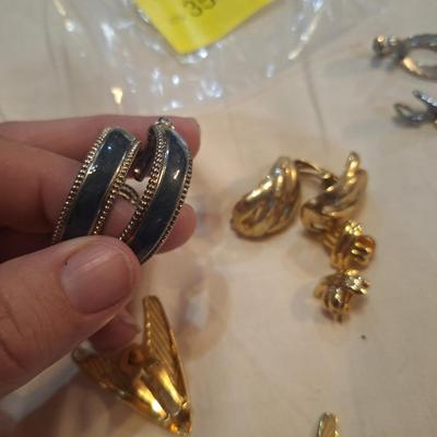 clip on earrings