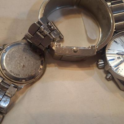 watch bundle