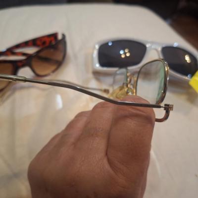 glasses