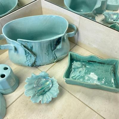 M293 Teal/Light Blue Bathroom Decor
