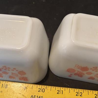 Vintage Pyrex 501 Refrigerator Dishes with Lids