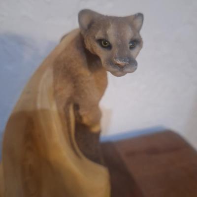 Mill Creek figurine panther or mountain lion