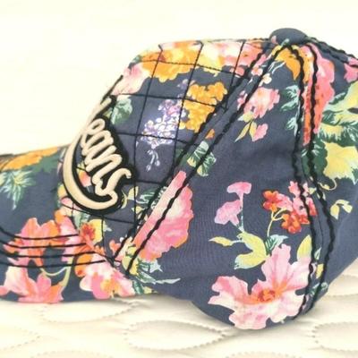 Robin Ruth New Orleans cap