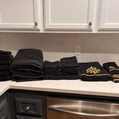 Variety of Black Bathroom Towels
