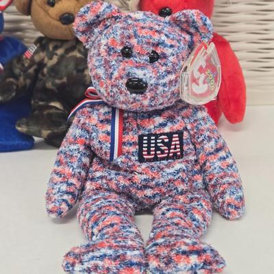 LOT 1: Big Lot of Patriotic TY Beanie Babies