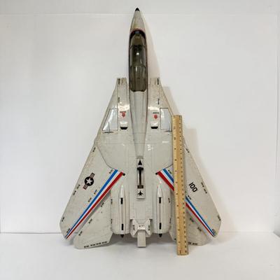 LOT 24: Vintage GI Joe "Combat Jet Skystriker"