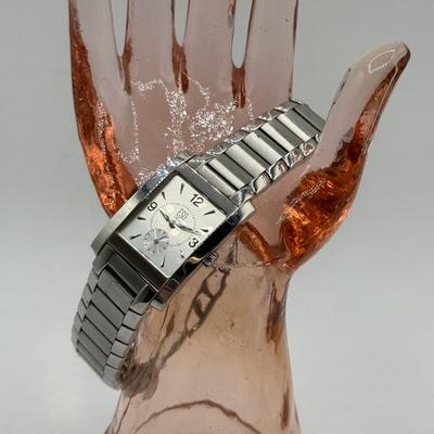 Sale Photo Thumbnail #678
