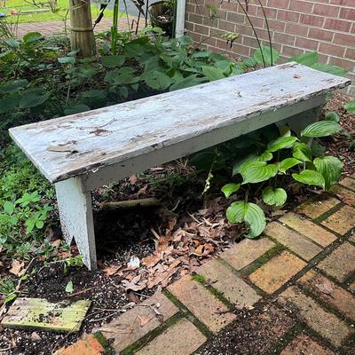 White Benches & Fence (FY-MG)