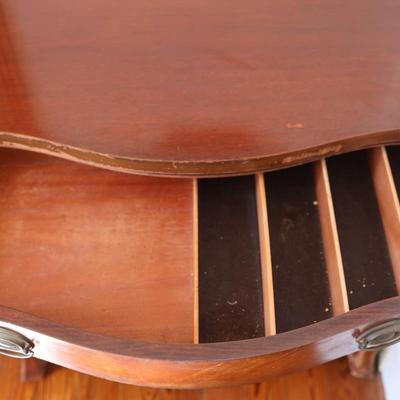 DREXEL Chest of Drawers (2 of 2)