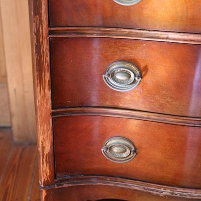 DREXEL Chest of Drawers (2 of 2)
