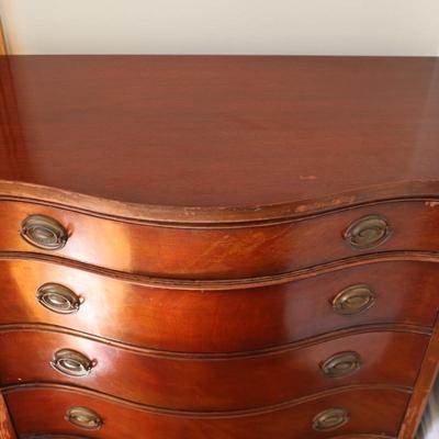 DREXEL Chest of Drawers (2 of 2)