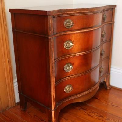 DREXEL Chest of Drawers (2 of 2)