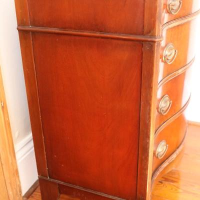 DREXEL Chest of Drawers (2 of 2)