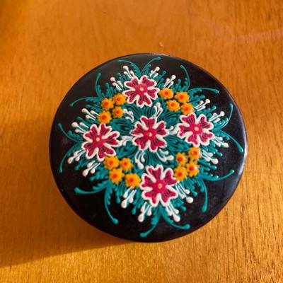 Unique bird tin with small trinket box