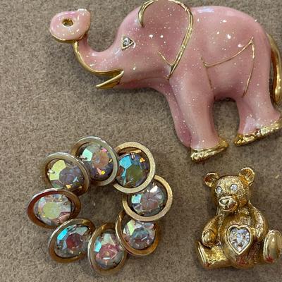 Gold tone and pink pins
