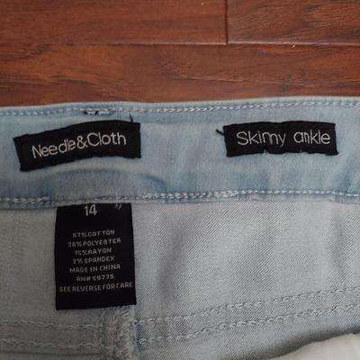 Women's Stretch Jeans Size 12 (PB-BBL)
