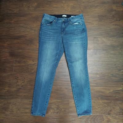 Women's Stretch Jeans Size 12 (PB-BBL)