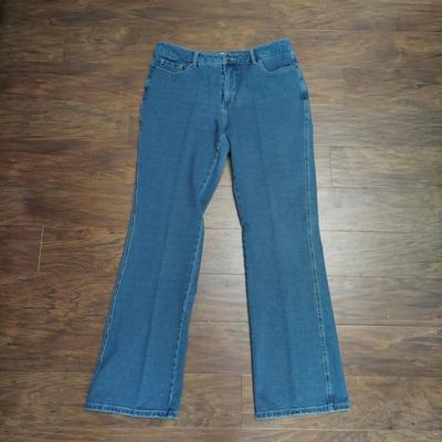 Women's Stretch Jeans Size 12 (PB-BBL)