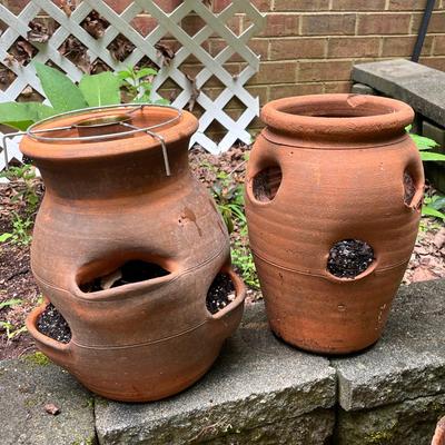 Terra Cotta Pots (BY-MG)