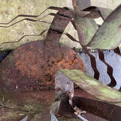 Metal Hanging Turkey Planter & Metal Tree of Life (BY-MG)