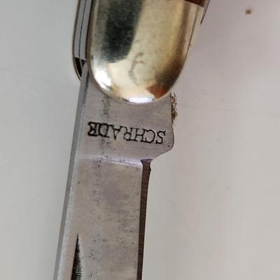Sale Photo Thumbnail #543: This auction lot is for and Old Timer Pocket Knife by Schrade.  This is a 3-blade knife in pretty good condition for being carried for a few years by its former owner.  Ready for your pocket or purse.