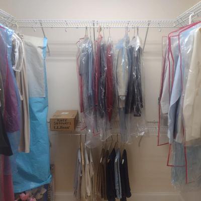 Collection of Women's Fashion Clothes, Shoes, Apparel Mostly Medium Petite Sizes