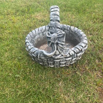 Sale Photo Thumbnail #422: Medium sized concrete basket with bow - see pics for measurements