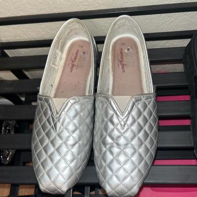 Sale Photo Thumbnail #445: Pair of silver Bobs size 8 and black Sketcher sandals never worn size 8
