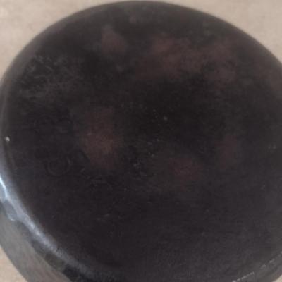 Vintage Cast Iron Skillet with Hammered Exterior Finish