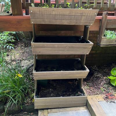 Tiered Wooden Plant Stand (BY-MG)