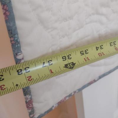 Quilted Wall Tapestry (No Hanging Rod)